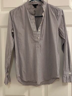 Ann Taylor Women’s Button-Down Stripe Shirt in Black and White